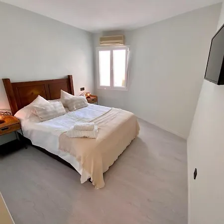 Views, Comfort And Location דירה מארבלה
